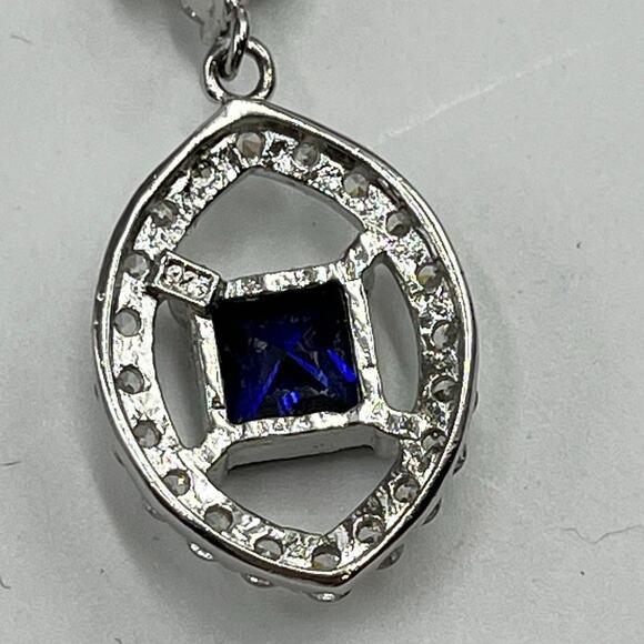 Iolite Center Surrounding CZ’s Pendant Twisted Sterling Silver Rope Chain 20” - Picture 8 of 11